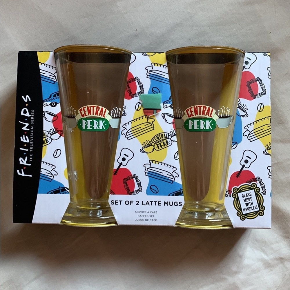 central perk‎ latte glasses